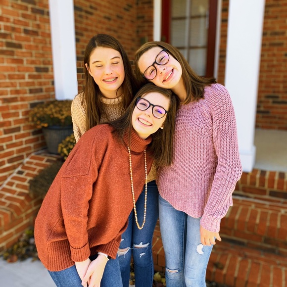 Meet the Posher Other - Meet your Posher, Taylor